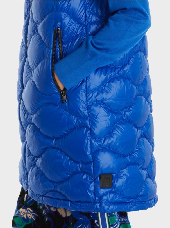 Marc Cain Riietus pikk \"koos ümbermõtlemine\" tepitud vest J8DT219 särav kuninglik sinine