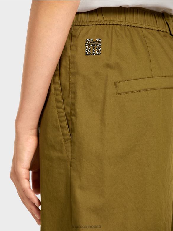 Marc Cain Riietus \"koos uuesti mõtlema\" lühikesed püksid J8DT707 kollane oliiv