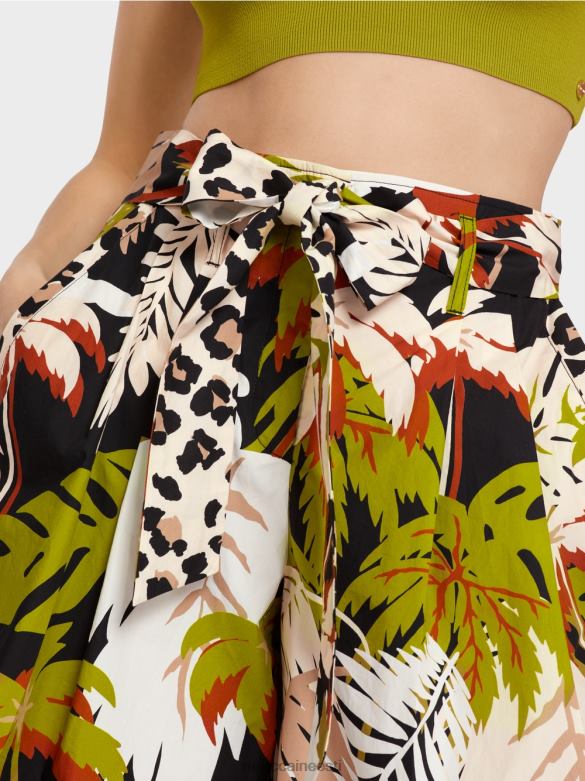 Marc Cain Riietus paberkoti stiilis lühikesed püksid J8DT641 sügav oliiviroheline