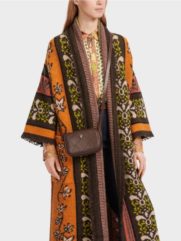 Marc Cain tarvik \"koos ümber mõtlema\" õlakott J8DT1504 tume puit